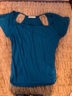 No Boundaries Teal Cold-Shoulder Short Sleeve Tee
